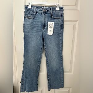 Zara High Rise Mini Flare Jeans- Size 6